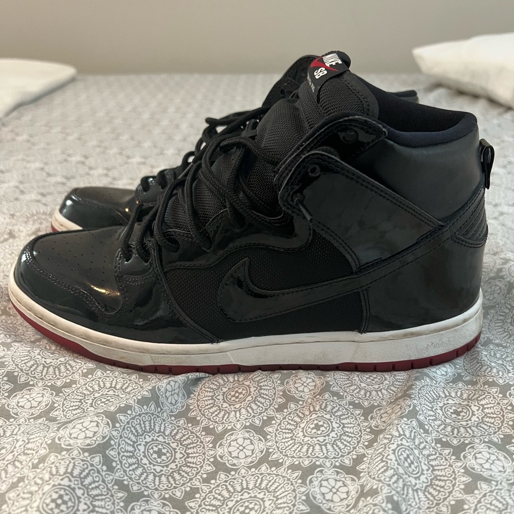 Size 11 Nike SB Dunk High Bred